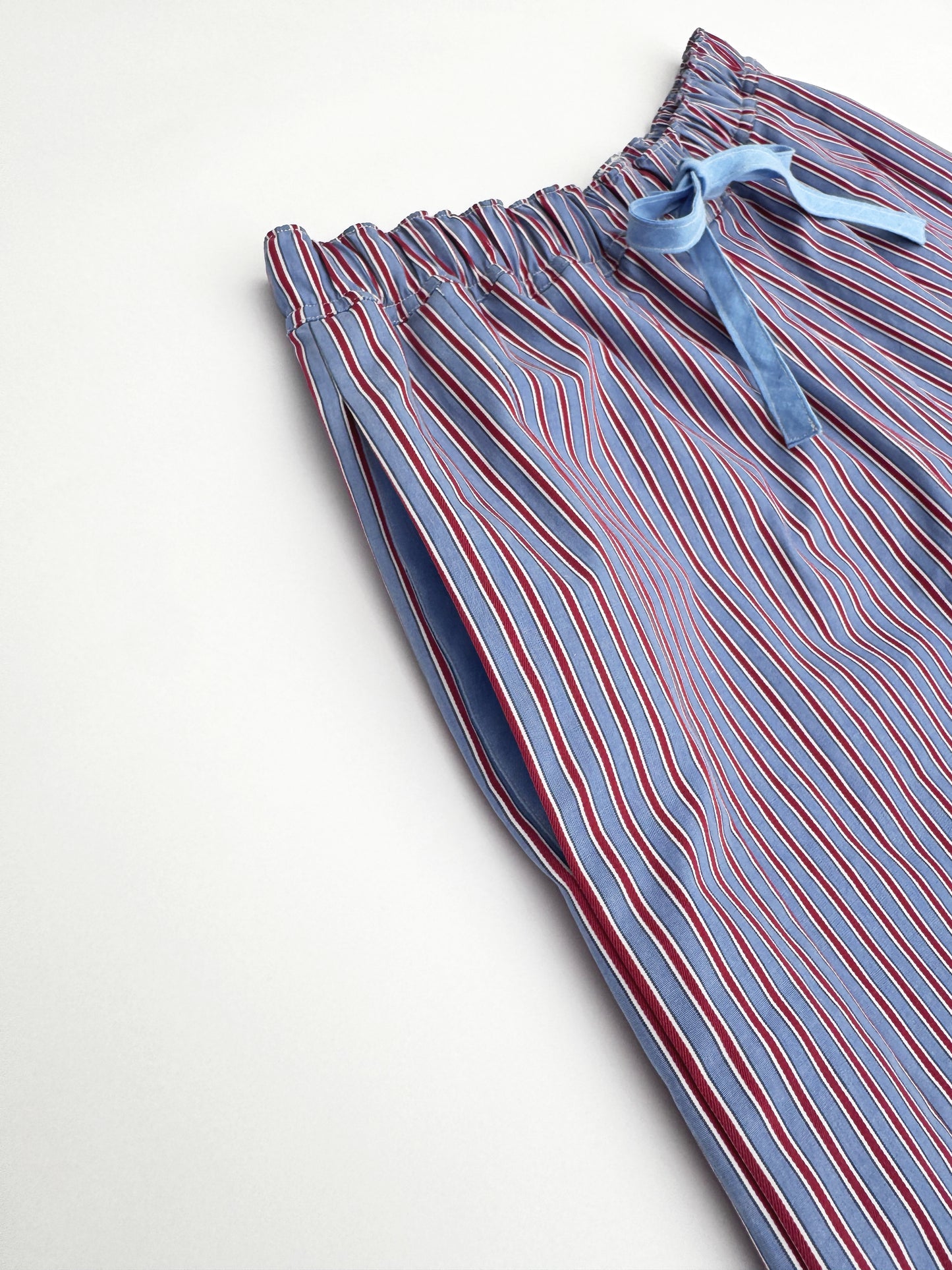 SANDRA SHORT - RED & BLUE STRIPES - MAAT 1